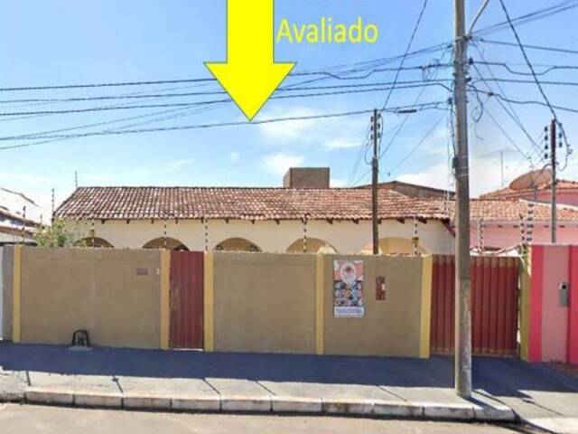 #1002 - Casa para Venda em Cuiabá - MT - 1