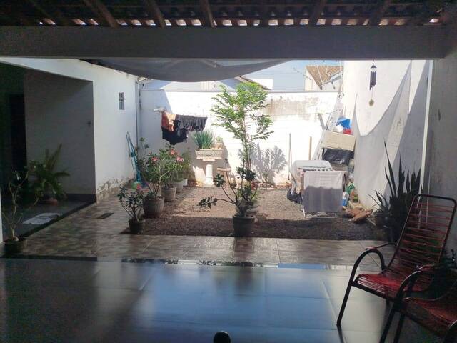 #1003 - Casa para Venda em Cuiabá - MT - 2