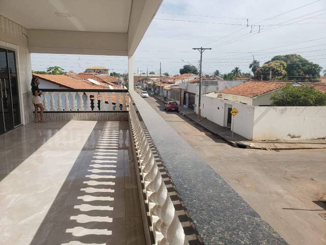 #1001 - Sobrado para Venda em Cáceres - MT