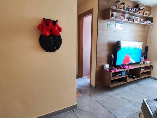 #1015 - Apartamento para Venda em Cuiabá - MT